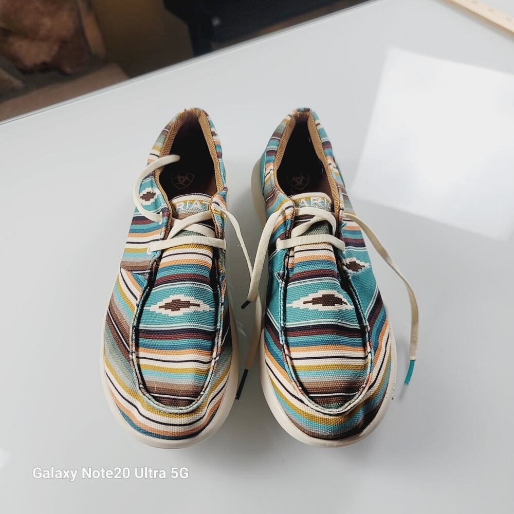 Ariat Hilo Turquoise Serape Shoe,
